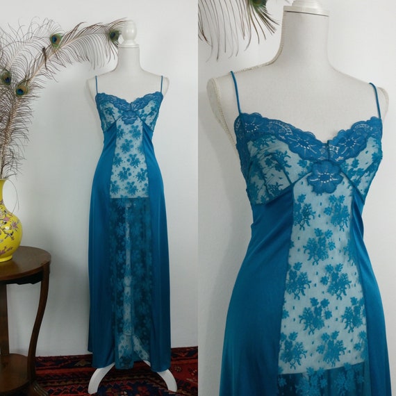 Vintage 70s teal green night gown/slip/nighty