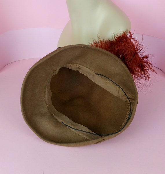 Vintage 30s/40s Tan Felt Mini Fedora hat/tilt hat… - image 10