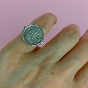 Vintage 1955 Australia Silver Coin Ring/Three Pence Silver Ring/Signet Pinky Ring