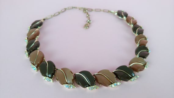 Vintage 50s thermoset necklace by Lisner/autumn le