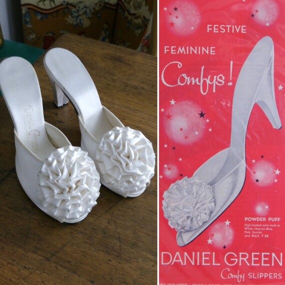 Vintage 1940s white Satin Daniel Green Slippers/Bo