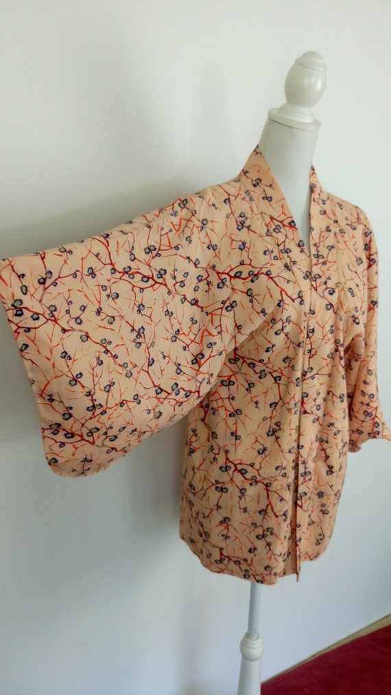 Vintage floral Silk Japanese Haori Kimono jacket/… - image 3