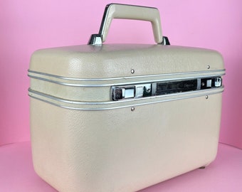 Vintage 60s/70s Echolac train case/Beauty case/Vanity Travel case/Vintage luggage