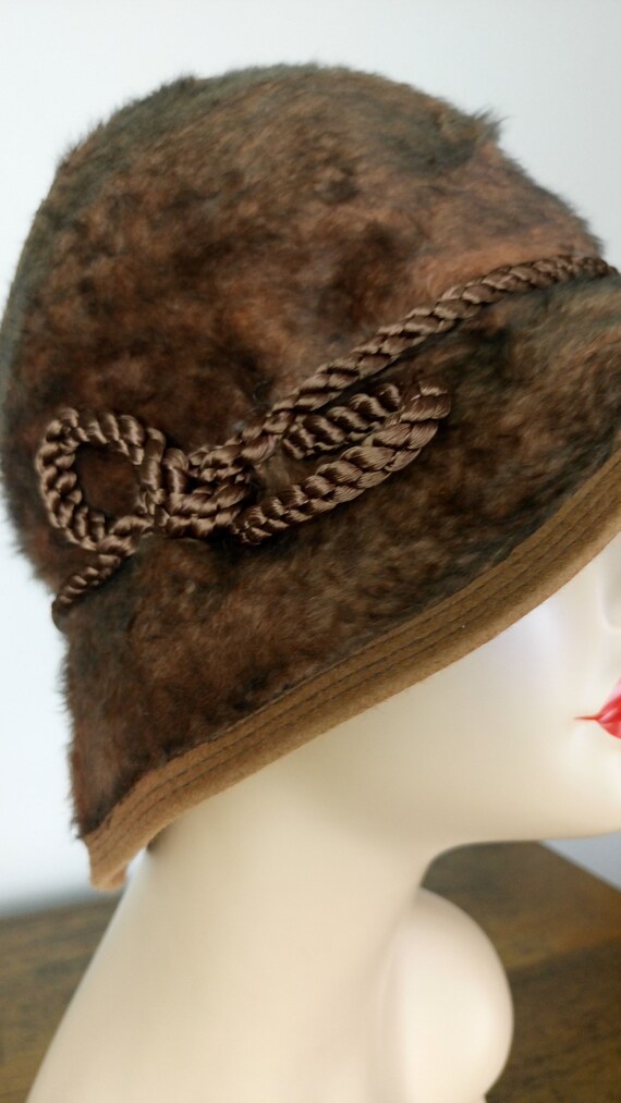 Vintage 60s brown wool bucket hat/cloche winter h… - image 7
