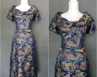 Vintage 50s blue brocade dress/Asian novelty dress/wiggle party dress/size M/L