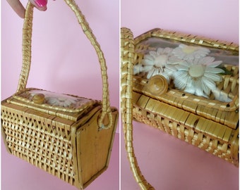 Vintage 50s woven box handbag with floral top