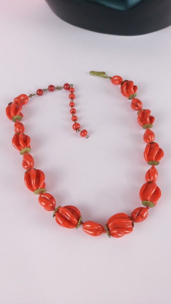 Vintage 1930s red glass necklace
