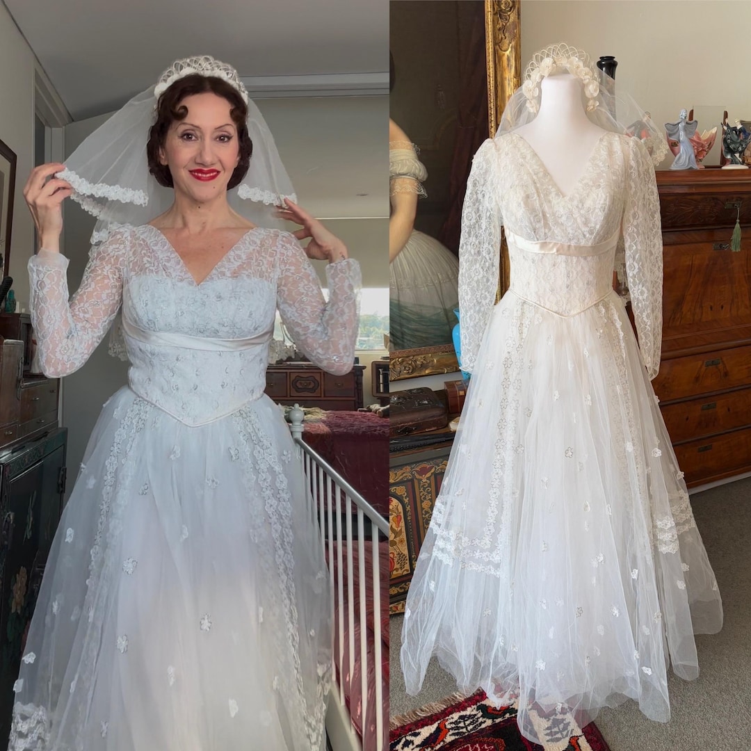 Vintage 80s Does 50s Tulle and Lace Wedding Dress With Veil/ Size