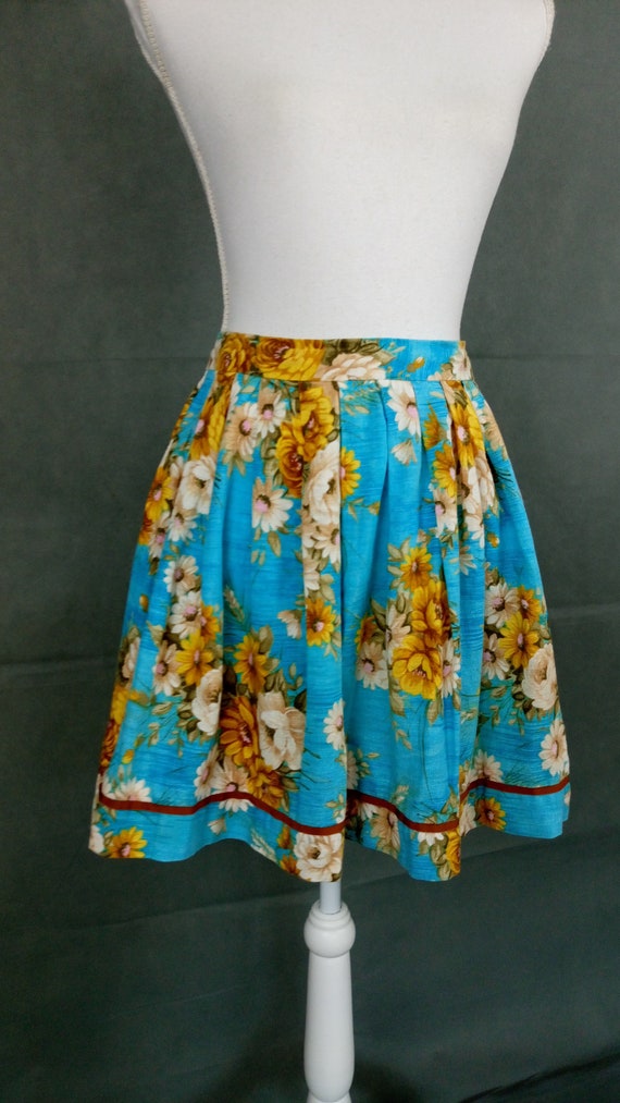 Vintage 50s/60s Floral circle skirt/rockabilly sk… - image 4