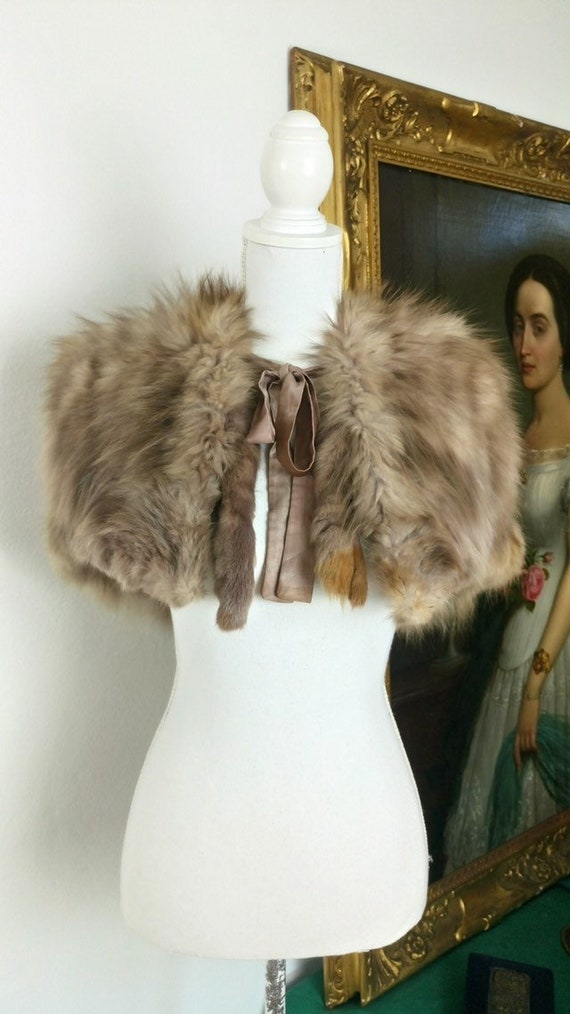 Vintage 30s/40s Fox Fur Stole Caplet Cape Shawl