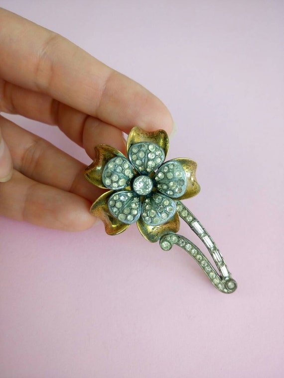 Vintage 1930s Gold and silver tone flower rhinesto