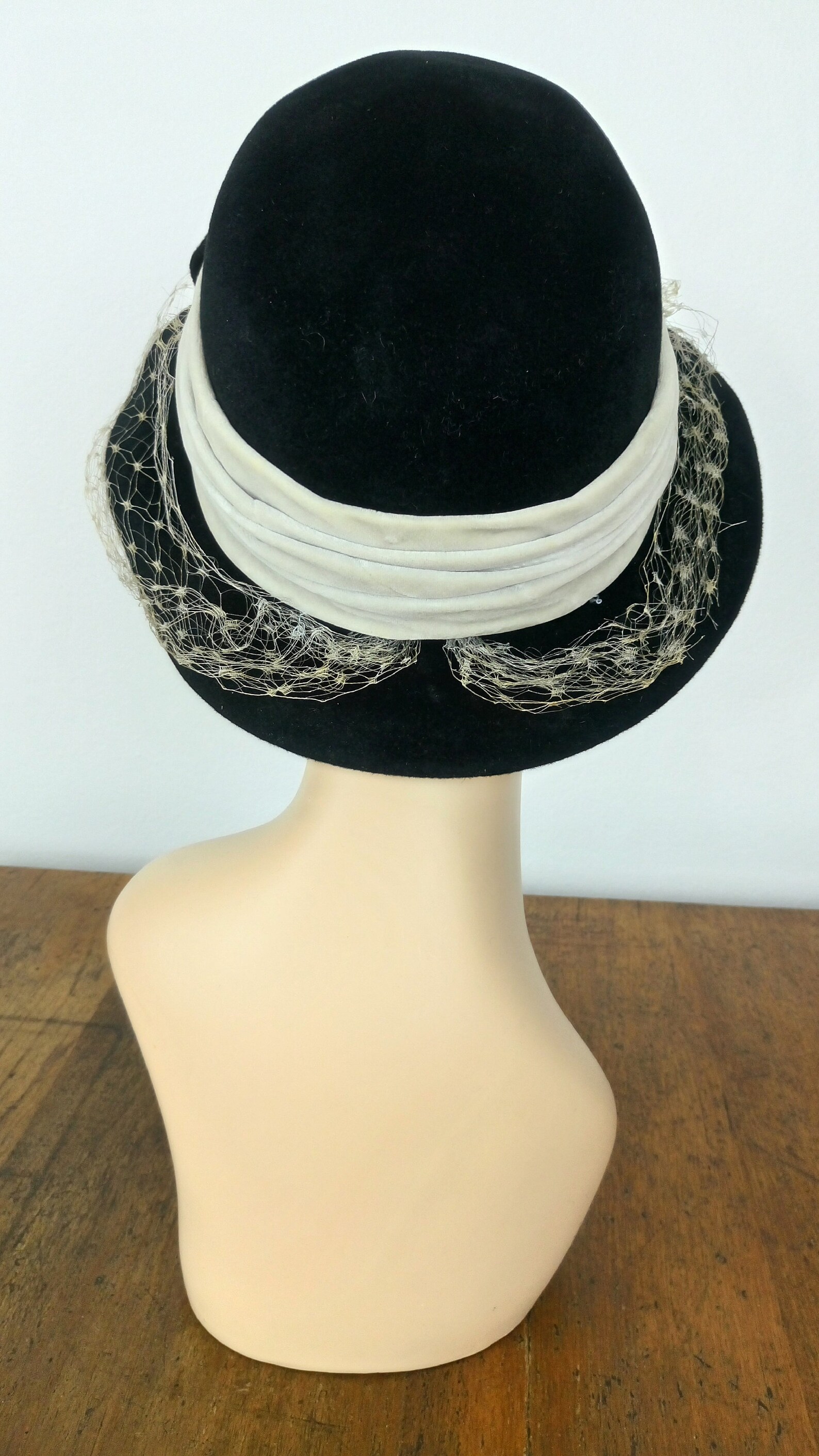 Vintage 1960s black wool brim hat/David Jones 6th floor Etsy