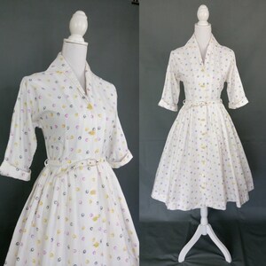 Vintage 50s white cotton shirtwaist summer dress/size S