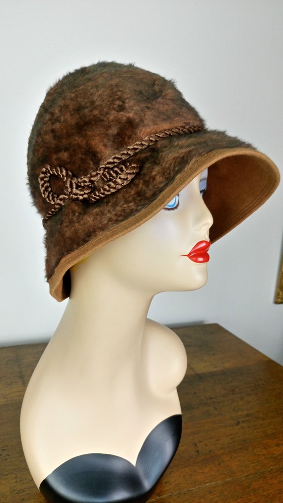 Vintage 60s brown wool bucket hat/cloche winter h… - image 2