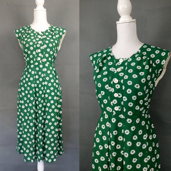 Vintage 1940s Green and white Cotton Floral print
