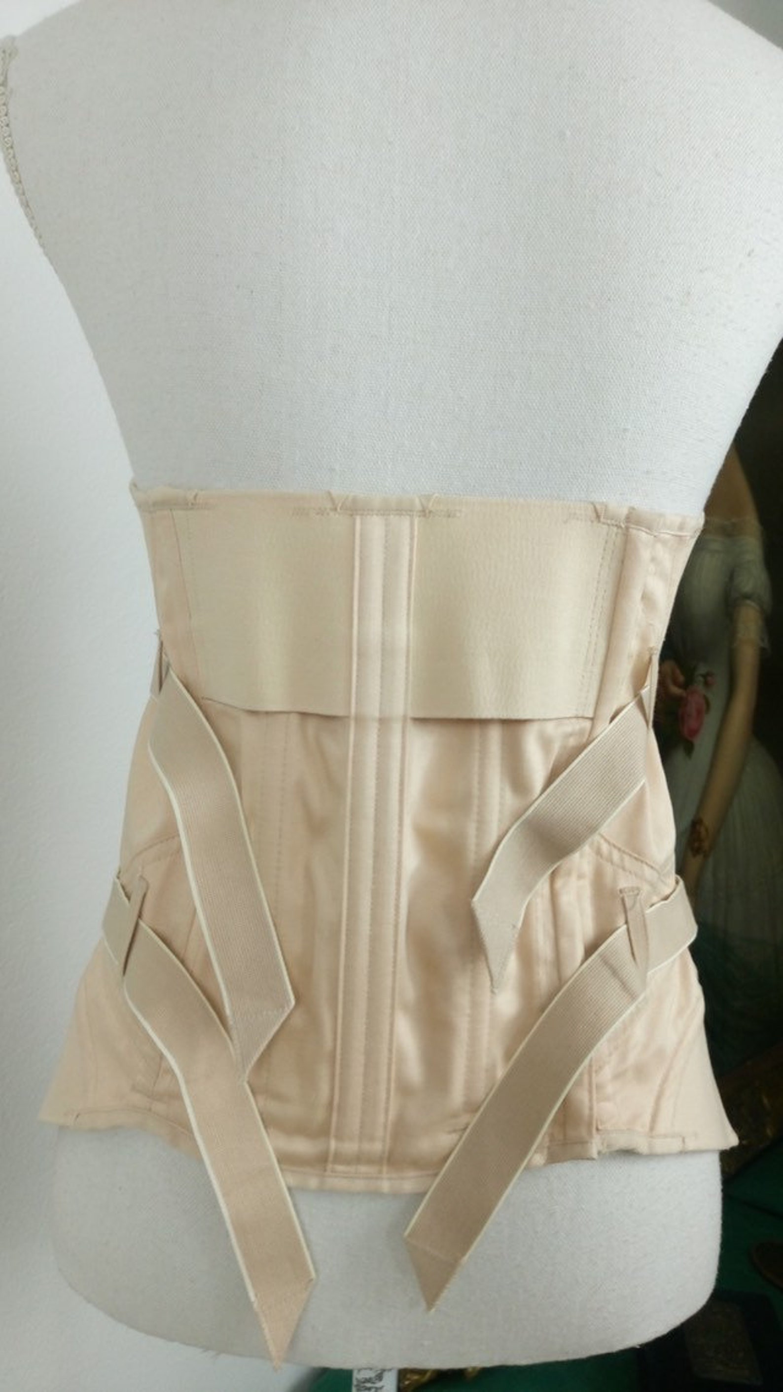 Vintage 50s fan lacing corset/pink Camp under bust corset | Etsy