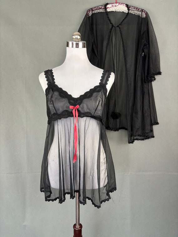 Vintage 50s/60s sheer Black Peignoir and babydoll… - image 6