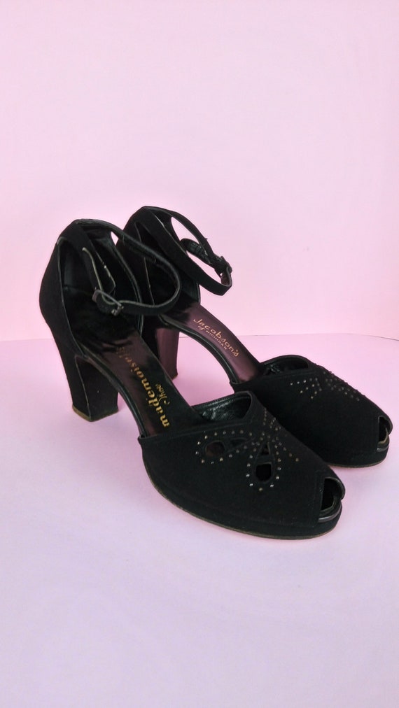 Vintage 1940s black suede shoes/cutout ankle strap