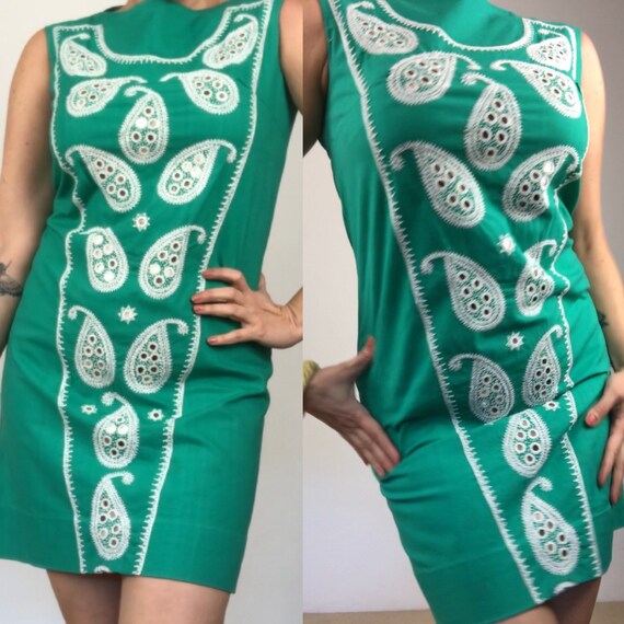 Vintage 1960s green dress/gogo dress/mini dress/si