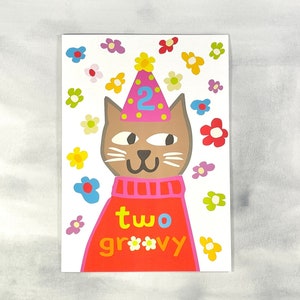 2e verjaardagskaart - Two Groovy - tweede kattenverjaardagskaart - 2-jarig feest - retro bloemen en funky kat