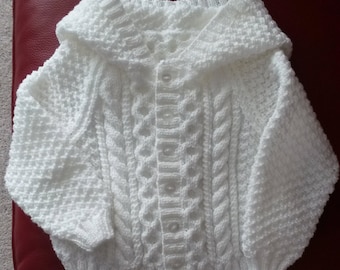 TO ORDER 0-3, 3-6, 6-12 months, 1-2, 3-4, 5-6 years Hand Knitted Baby Boys/Girls Double Knitting Aran Pattern Hooded Cardigan/Jacket
