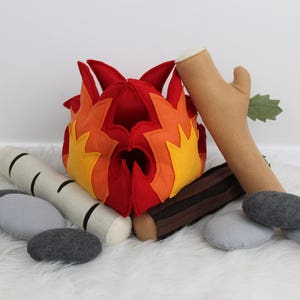 Play Campfire, Felt Campfire, Toy Campfire, Pretend Campfire, Campfire Play Set, Tee-pee Toys, Tents, Felt Food, Camping Party, Photo Prop image 1