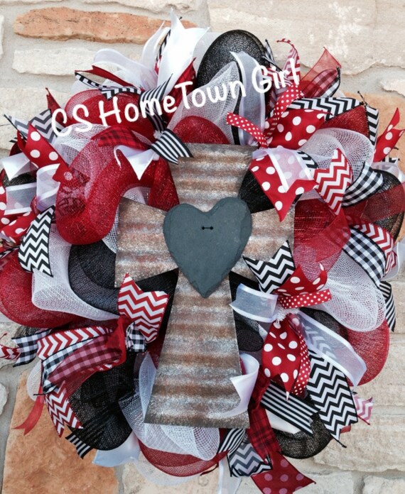 Items similar to Cross Door Wreath, Door Wreath, Cross Door Wreath