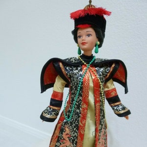 Chinese Empress Barbie ~ Great Eras Collection ~ 1996♦️🔸 : r/Barbie Chinese Empress Barbie ~ Great Eras Collection ~ 1996♦️🔸 : r/Barbie