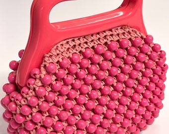 vintage hot pink beaded raffia handbag w/ lucite handle 60s