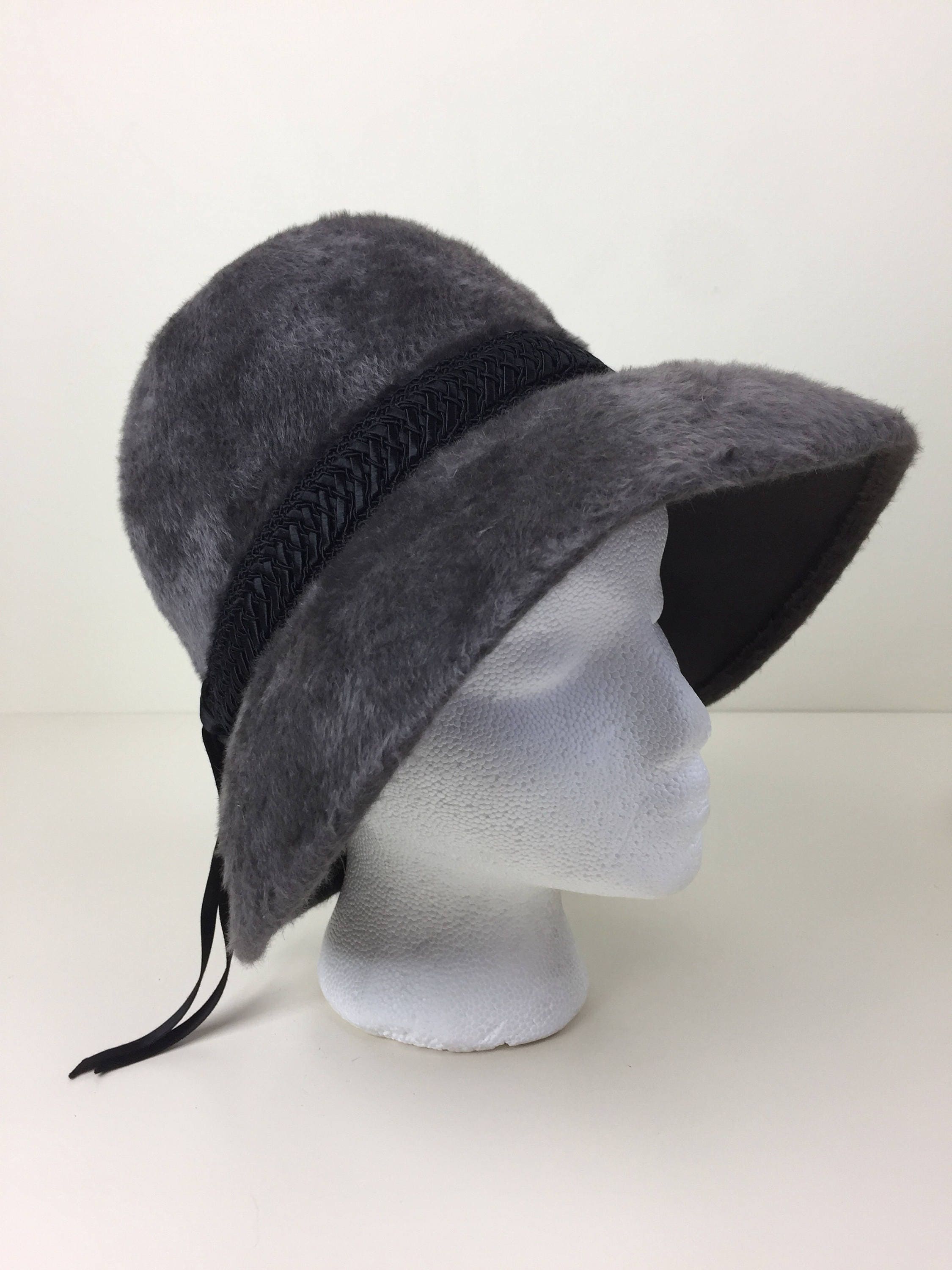 ADOLFO REALITES New York Paris Fur Hat