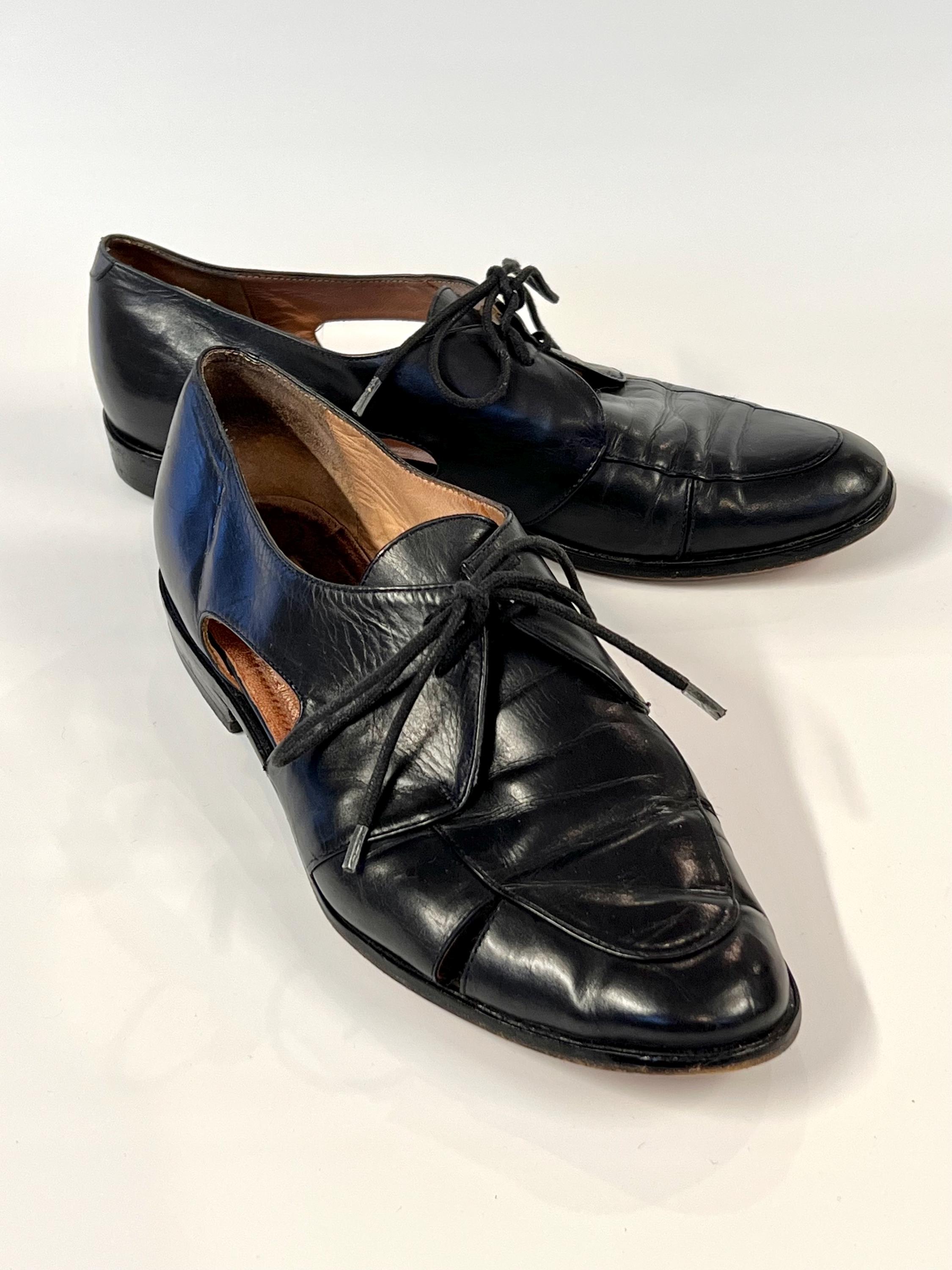 Vintage Marina Grimani Black Leather Lace up Shoes W/ Side Cut 