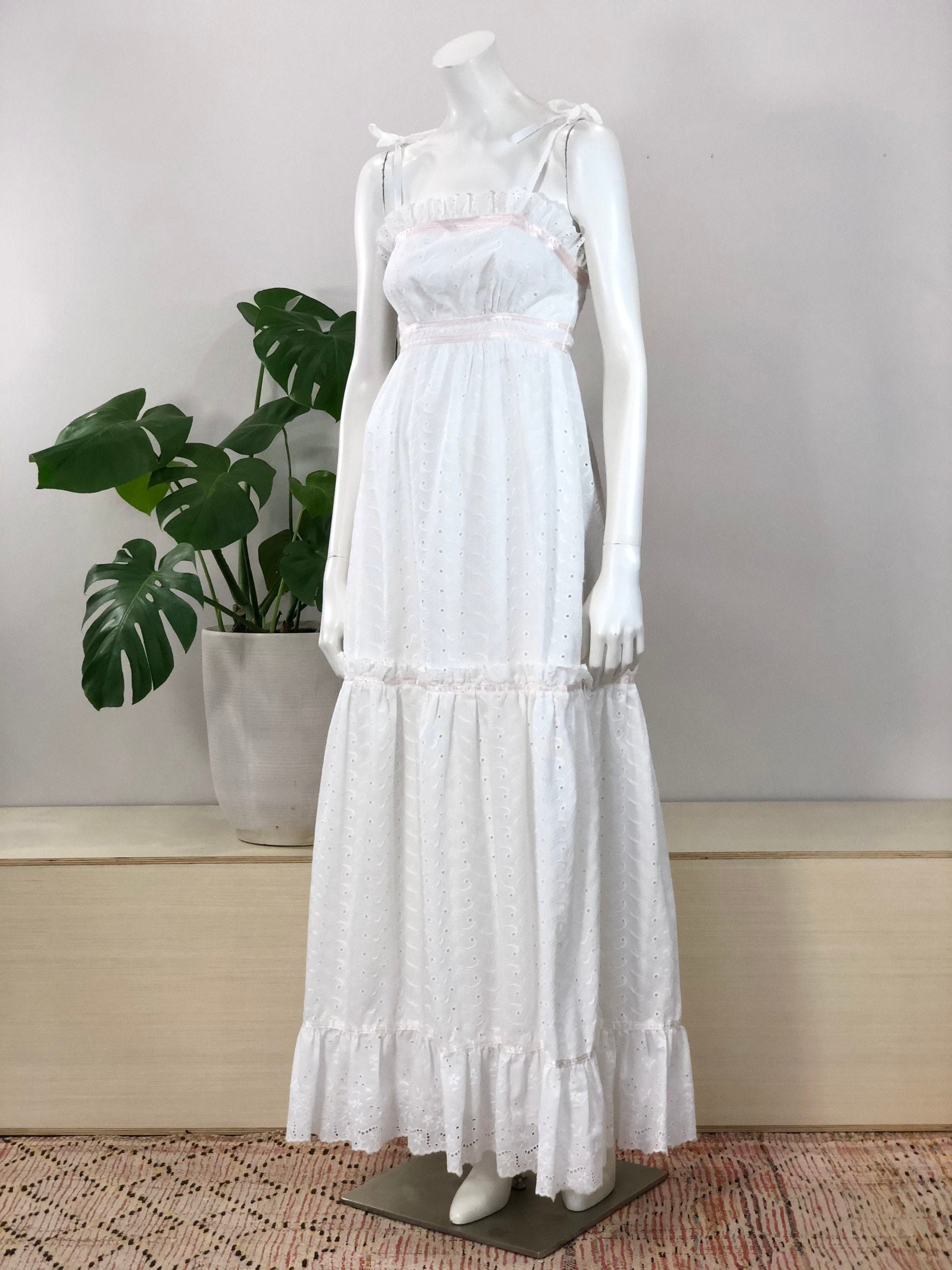 Vintage White Cotton Eyelet Maxi Prairie Sundress W Pink Ribbon