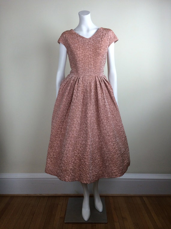 vintage Ellen Kaye blush pink floral quilted dress - image 2