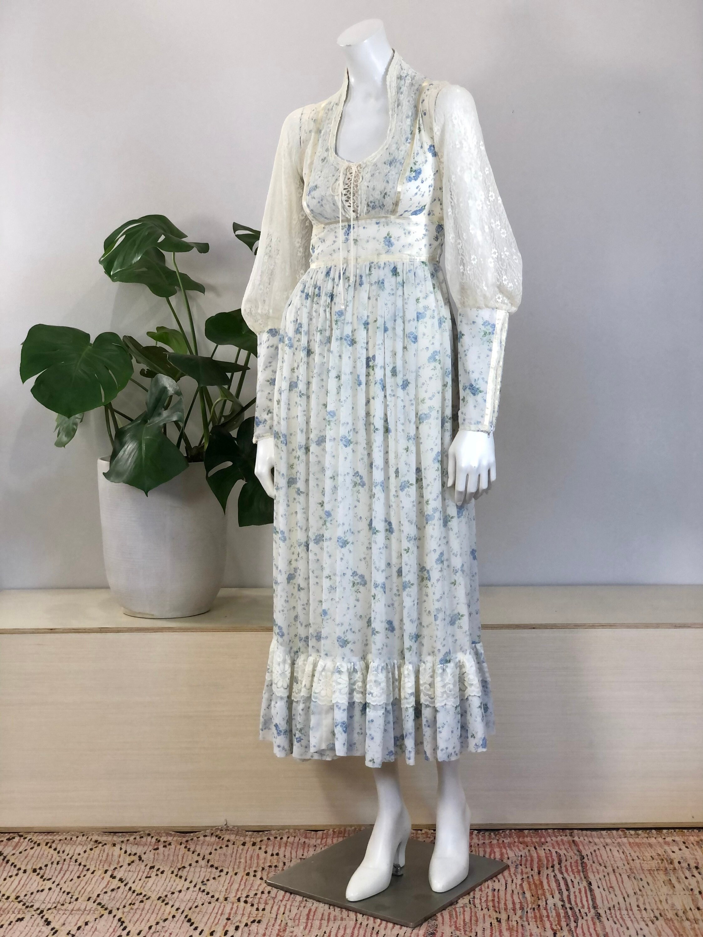 Vintage Gunne Sax Joseph Magnin Floral Cotton Voile Lace up Corset ...