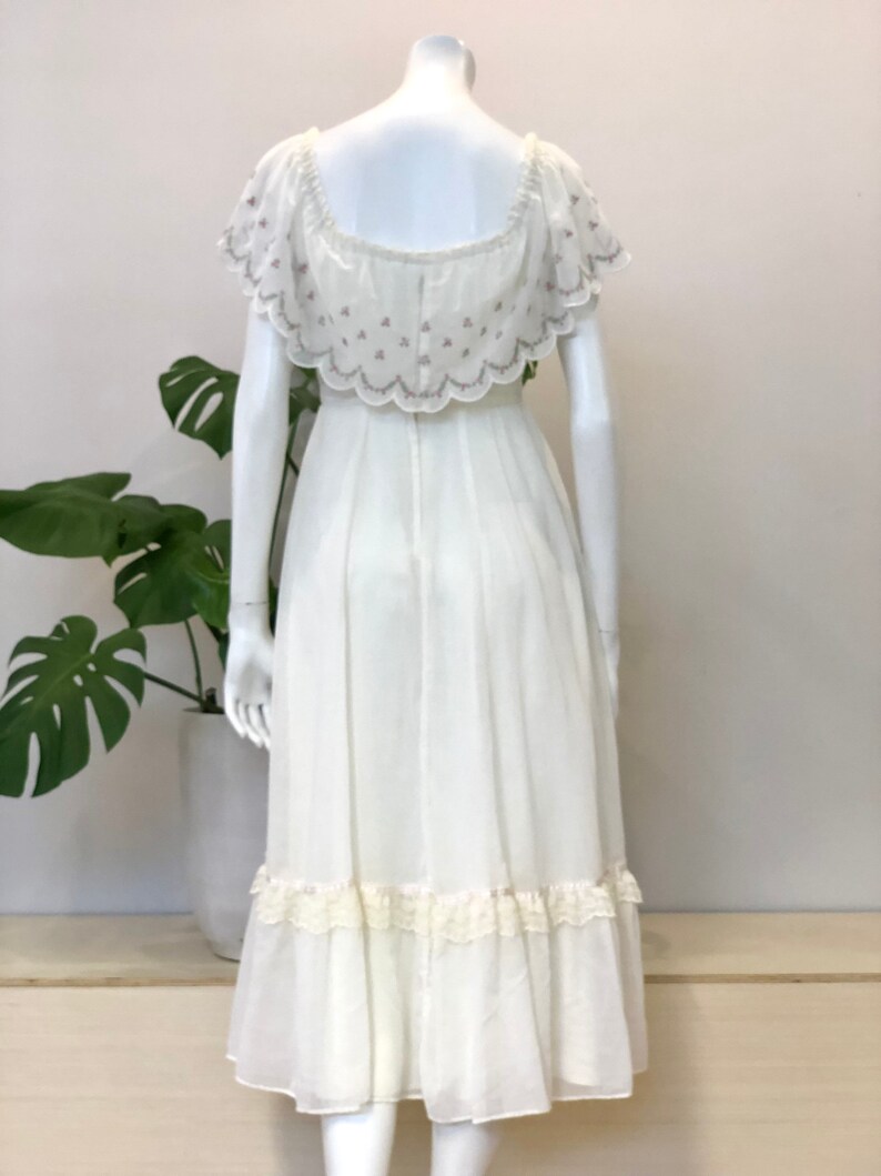 Vintage Gunne Sax by Jessica Floral Embroidered Ivory Cotton Voile Midi ...