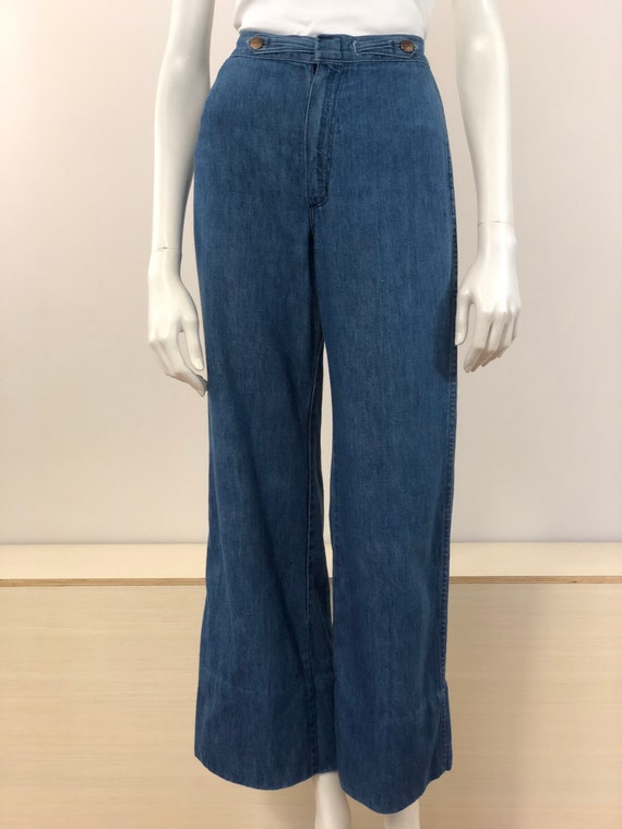 vintage Wrangler wide leg button waist jeans 70s