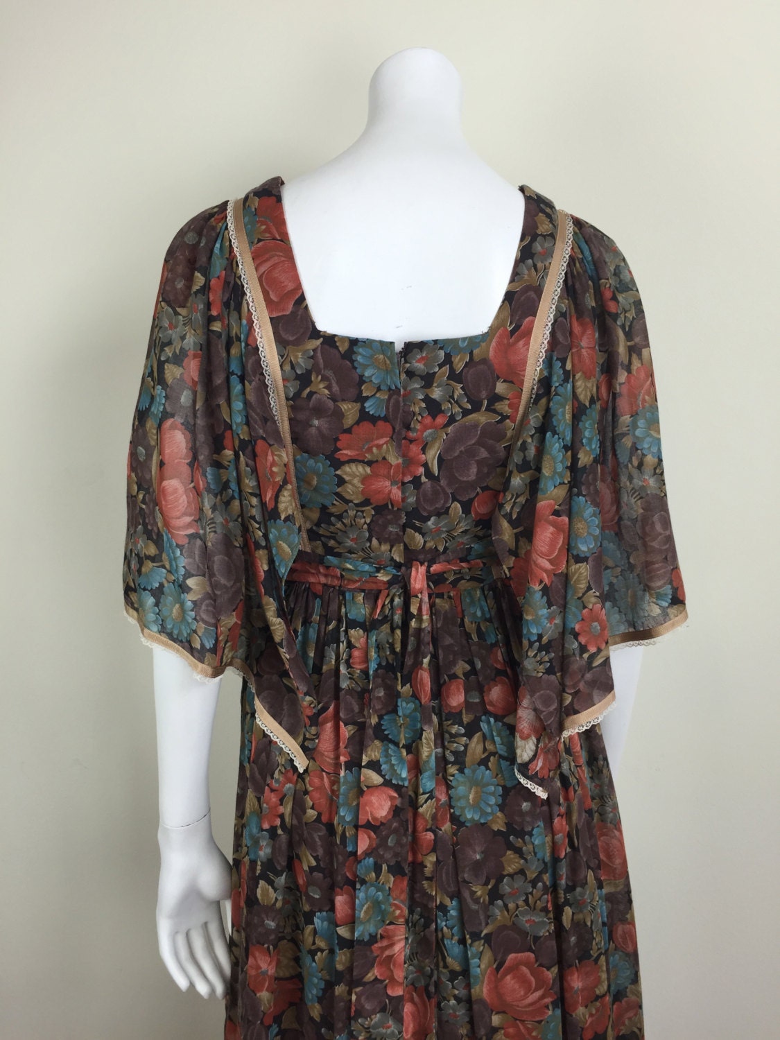 Dark floral print maxi dress w/ open kimono cape sleeves 70s | Etsy