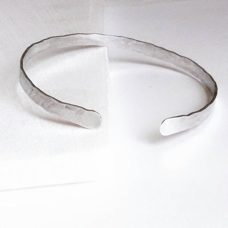 Unisex Copper Custom Sterling Silver Loop Bracelet.Aluminum 25th 10th 8th Anniversary Birthday Gift Jewelry Silver Gold Hammered Bangle