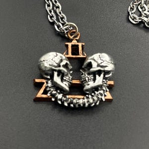 Vintage RARE  Alchemy Carta 1990 Necklace – Gothic Skull Pendant, 3x3 cm