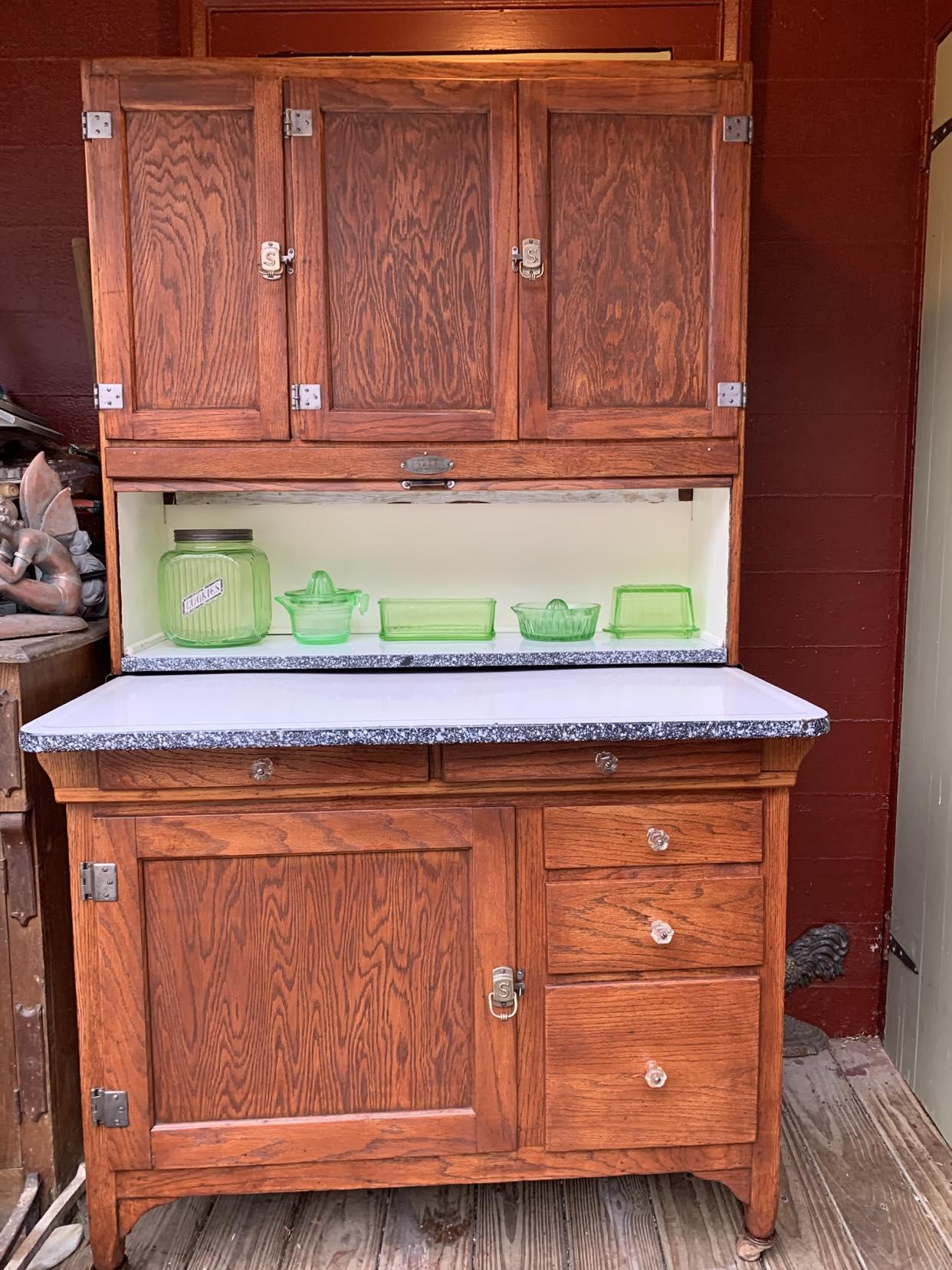 1925 Sellers Clearfront Hoosier Cabinet, image size:1242x1656