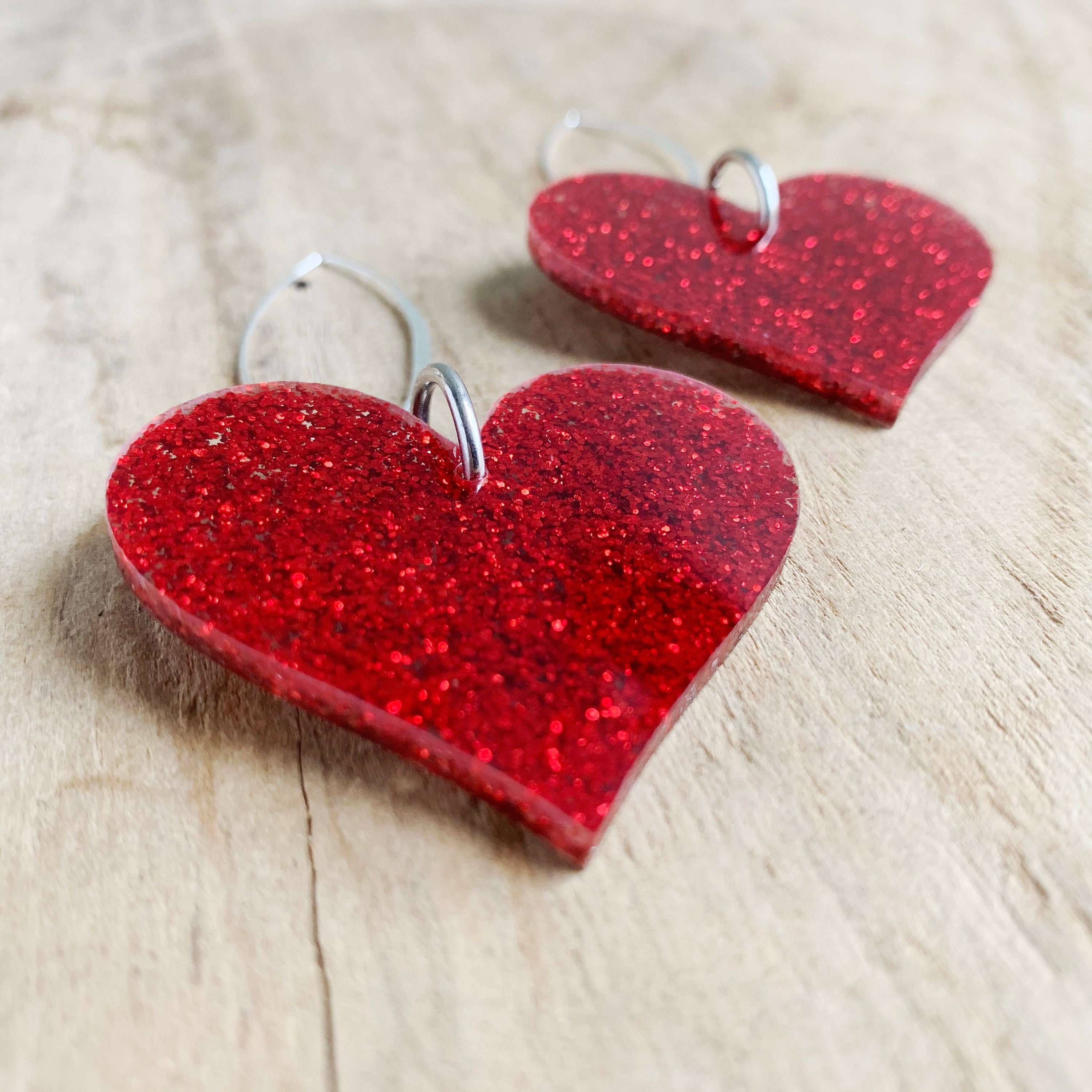 Red GLITTER Heart Earrings Laser Cut Acrylic BIG HEART Etsy 日本