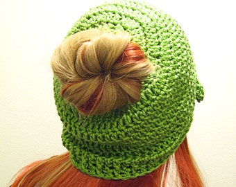 Crochet Hat pattern - messy bun hat - crochet ponytail hat - crochet pattern - beginner crochet pattern - runners hat - easy pattern - pdf