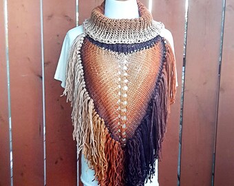 Triangle Scarf Pattern, knit pattern, bandanna scarf, cowl pattern, triangle cowl, collared cowl, cowl knitted scarf, fringe cowl pattern
