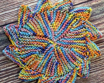 Knit dishcloth pattern, hotpad pattern, round dishcloth, easy knit washcloth, knitting pattern, washcloth, knit potholder, knit doily