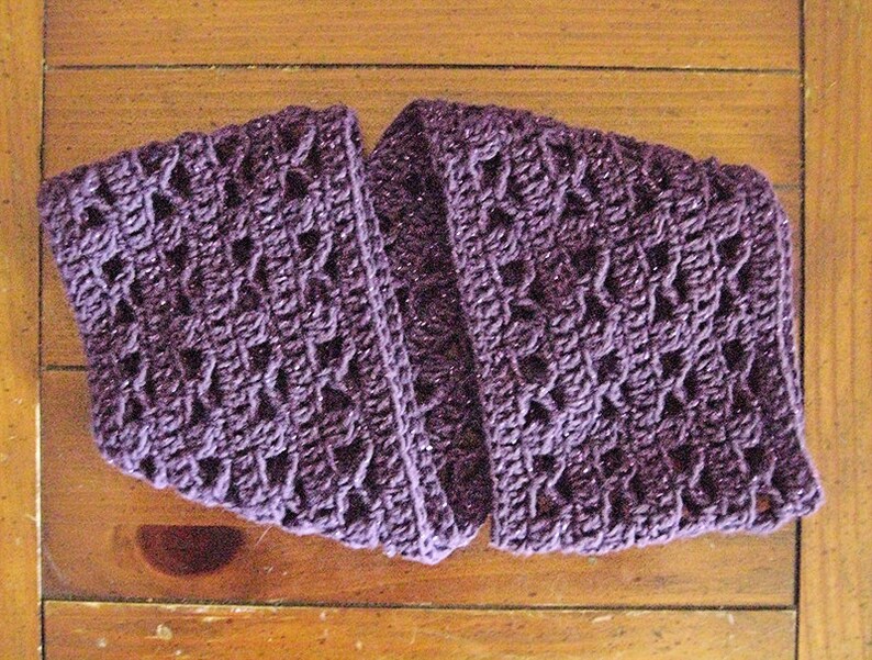 Crochet cowl pattern, crochet infinity scarf pattern, crochet pattern, chunky scarf, crochet cowl, easy crochet pattern, infinity cowl image 2