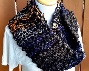 Knitted cowl pattern, bulky cowl pattern, oversized scarf, winter cowl, chunky cowl pattern, chunky knit cowl, Claire cowl, oversized cowl