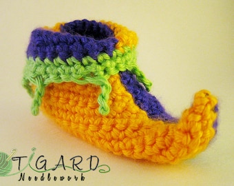 Crochet jester booties pattern, crochet elf booties, baby jester shoes, baby booties pattern, crochet baby shoes, holiday elf outfit