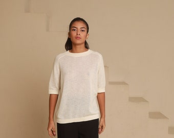 lite 100% Cashmere T-SHIRT, Women's crew neck T-shirt in white color, Elegant, Unique Hand Minimal Knitted