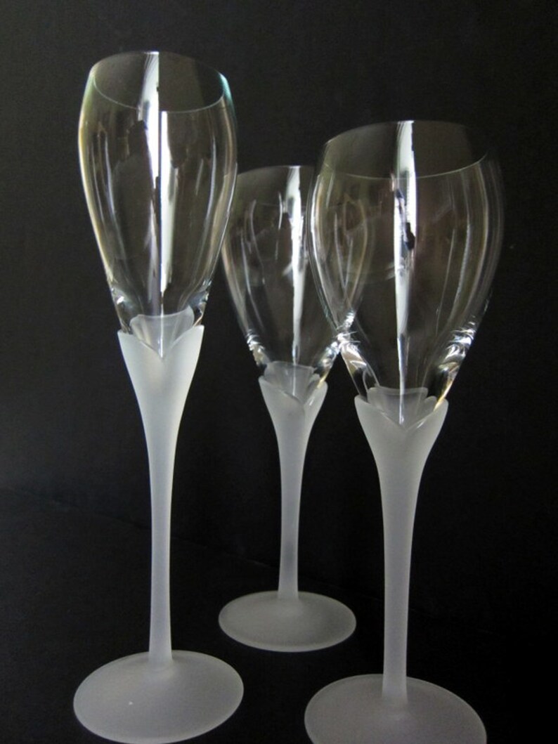 Vintage Mikasa Crystal Stemware Eight Fluted Champagne Glasses Etsy