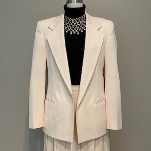 Size 8 1980s suit, wool suit, blazer & skirt suit, oversized jacket, knife pleated skirt, wool, 1990s, power suit